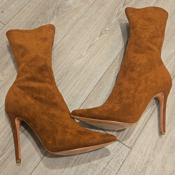 Olivia Ferguson women's Elegant High Stiletto Heel Soft Faux Suede Boots sz 9 - Picture 2 of 11